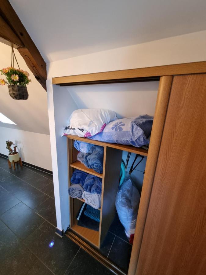 Appartement Familial Avec Balcon Trosly-Breuil Kültér fotó