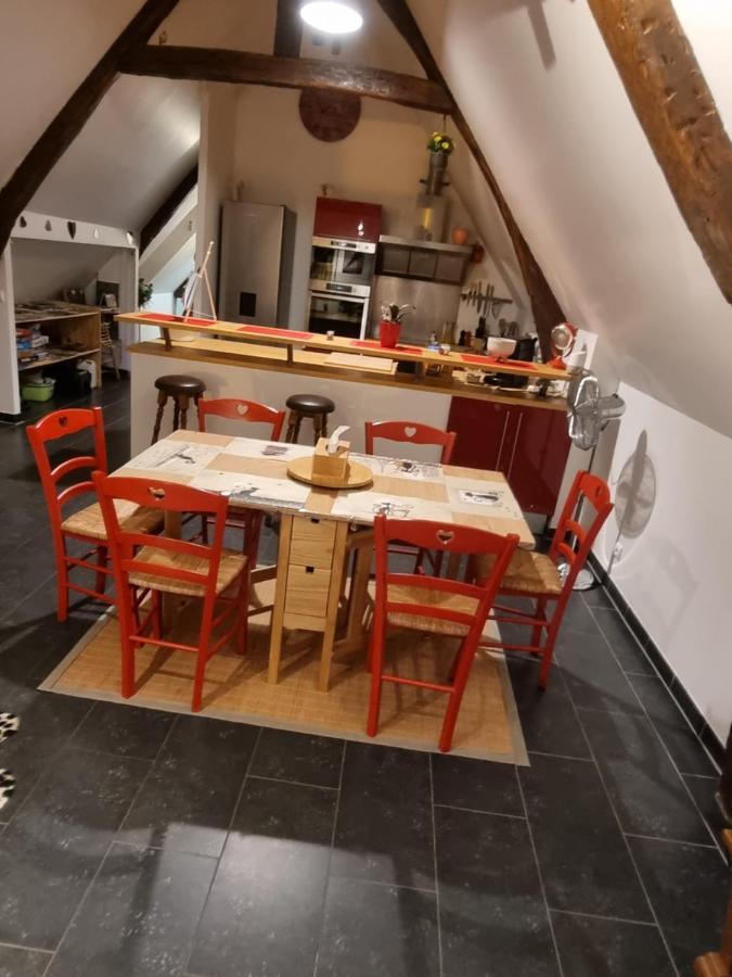 Appartement Familial Avec Balcon Trosly-Breuil Kültér fotó